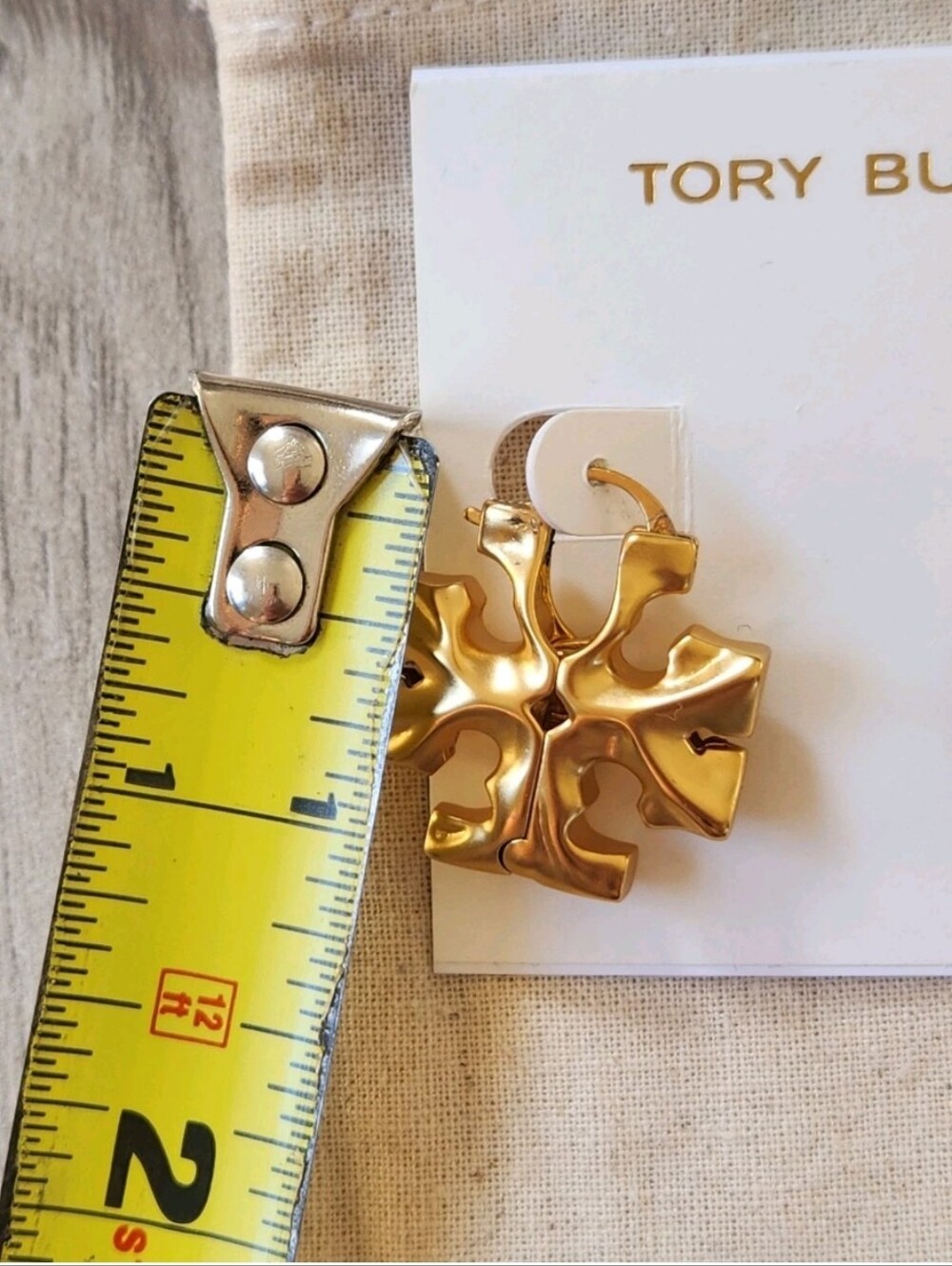 Tory Burch Roxanne Hidden Logo Earrings - Picture 7 of 8
